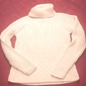 Gorgeous Cable Knit Sweater